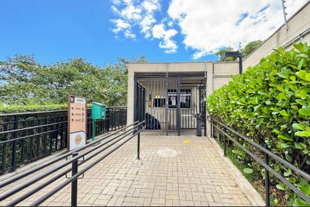 Apartamento à venda com 49m², 2 quartos e 1 vagaEntrada do Condomínio 