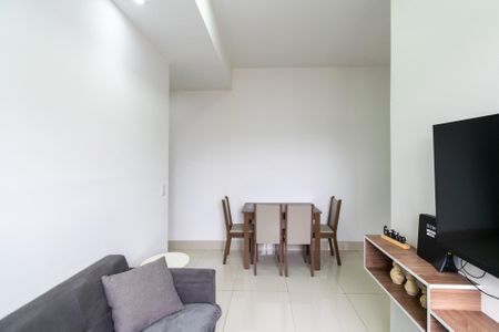 Sala  de apartamento para alugar com 1 quarto, 32m² em Parque Jabaquara, São Paulo