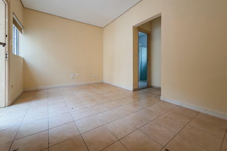 Sala de casa à venda com 4 quartos, 240m² em Vila Mariana, São Paulo