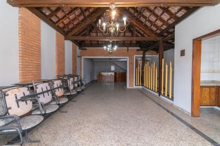 Sala de casa à venda com 3 quartos, 251m² em Vila Rio Branco, São Paulo