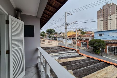 Casa à venda com 172m², 3 quartos e 2 vagasVaranda da suíte