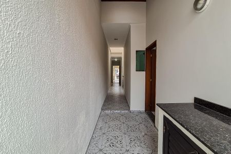 Casa à venda com 172m², 3 quartos e 2 vagasCorredor