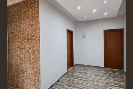 Sala  de casa para alugar com 2 quartos, 120m² em Vila Paraiso, Guarulhos
