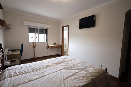 Apartamento à venda com 140m², 3 quartos e 2 vagasQuarto Suíte 1