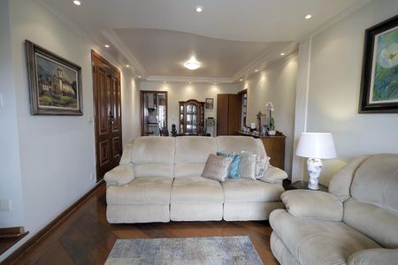 Apartamento à venda com 140m², 3 quartos e 2 vagasSala