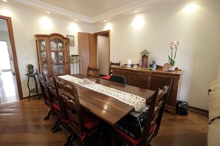 Apartamento à venda com 140m², 3 quartos e 2 vagasSala de Jantar