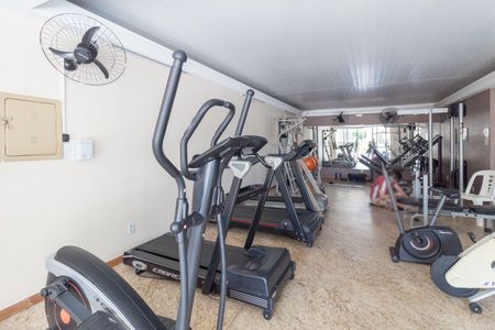 Apartamento à venda com 61m², 2 quartos e 1 vaga Apartamento à venda com 61m², 2 quartos e 1 vagaAcademia