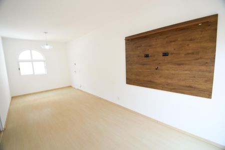 Sala de apartamento à venda com 3 quartos, 75m² em Jardim Flamboyant, Campinas