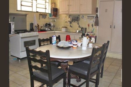 Apartamento à venda com 3 quartos, 300m² em Centro, Belo Horizonte