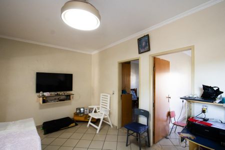 Sala de casa à venda com 4 quartos, 200m² em Vila Araguaia, São Paulo