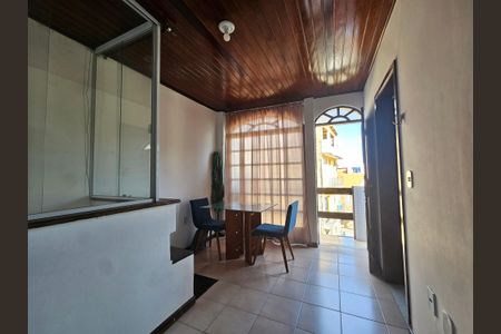Sala de apartamento para alugar com 1 quarto, 61m² em Acupe, Salvador