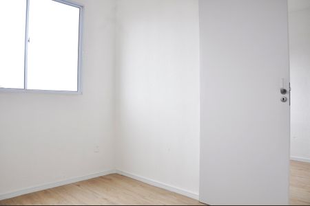 Quarto 01 de apartamento para alugar com 2 quartos, 33m² em Jardim Pereira Leite, São Paulo