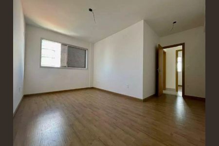Sala de apartamento para alugar com 4 quartos, 120m² em Liberdade, Belo Horizonte