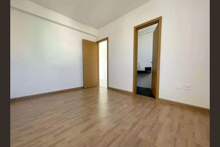 Apartamento para alugar com 120m², 4 quartos e 3 vagasSuíte