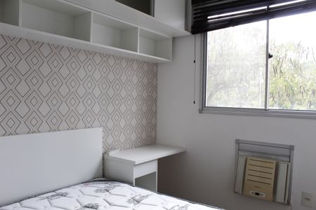 Quarto 2 de apartamento para alugar com 2 quartos, 62m² em Barra Olímpica, Rio de Janeiro