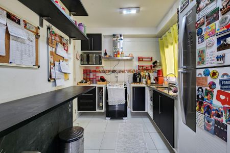 Apartamento à venda com 130m², 3 quartos e 2 vagasCozinha 