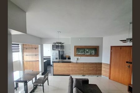 Apartamento para alugar com 3 quartos, 190m² em Buritis, Belo Horizonte