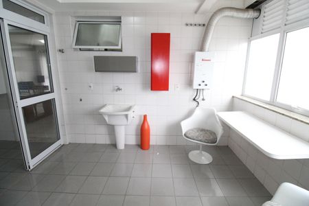 Apartamento para alugar com 105m², 3 quartos e 2 vagasÁrea de Serviço