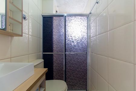 Apartamento à venda com 51m², 2 quartos e 1 vaga Apartamento à venda com 51m², 2 quartos e 1 vagaBanheiro