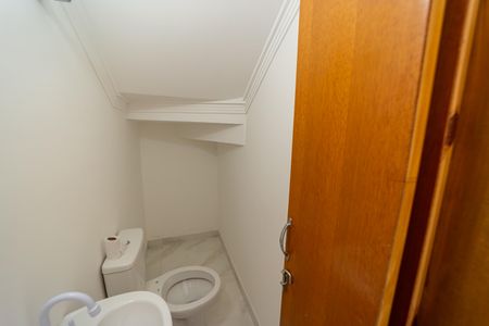 Casa à venda com 99m², 3 quartos e 2 vagas Casa à venda com 99m², 3 quartos e 2 vagasLavabo