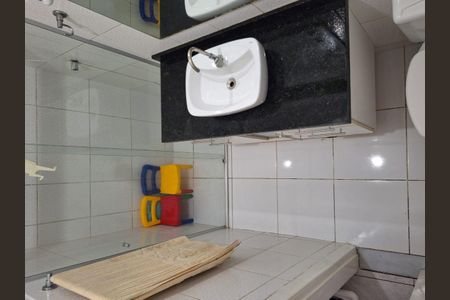 Banheiro de apartamento à venda com 2 quartos, 76m² em Belenzinho, São Paulo