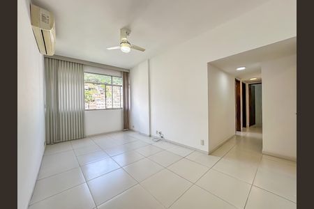 Apartamento à venda com 2 quartos, 71m² em Copacabana, Rio de Janeiro