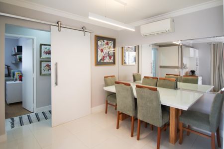 Sala de apartamento à venda com 3 quartos, 89m² em Moema, São Paulo