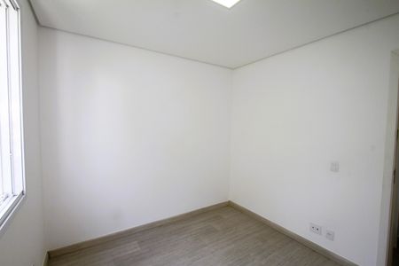 Quarto 1 de apartamento para alugar com 3 quartos, 158m² em Padre Eustáquio, Belo Horizonte