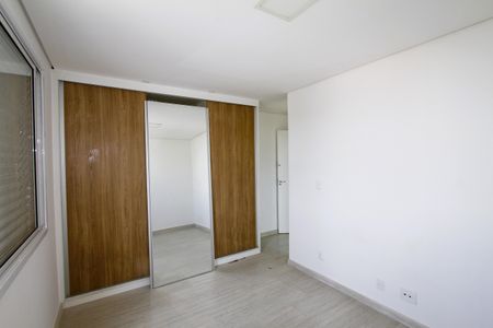 Apartamento para alugar com 158m², 3 quartos e sem vagaSuíte