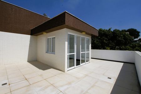 Apartamento para alugar com 158m², 3 quartos e sem vagaCobertura