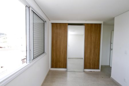 Apartamento para alugar com 158m², 3 quartos e sem vagaSuíte