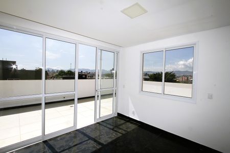Apartamento para alugar com 158m², 3 quartos e sem vagaCobertura