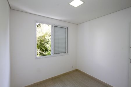 Apartamento para alugar com 158m², 3 quartos e sem vagaQuarto 2