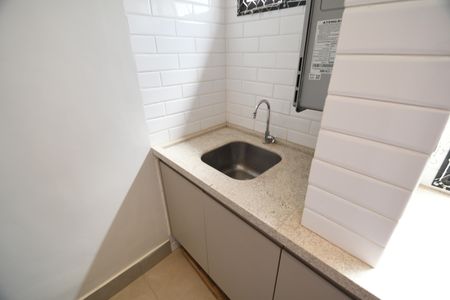 Apartamento à venda com 71m², 2 quartos e 1 vagaÁrea de Serviço