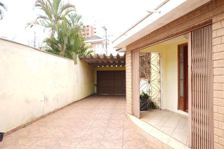 Casa à venda com 260m², 3 quartos e 4 vagasQuintal