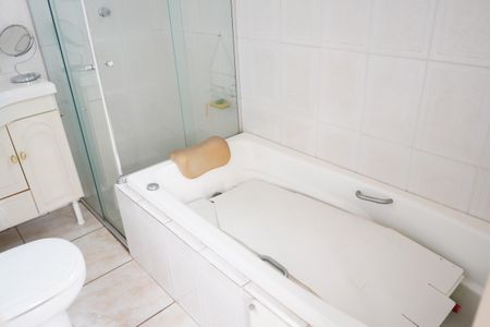 Casa à venda com 260m², 3 quartos e 4 vagasBanheiro da Suíte