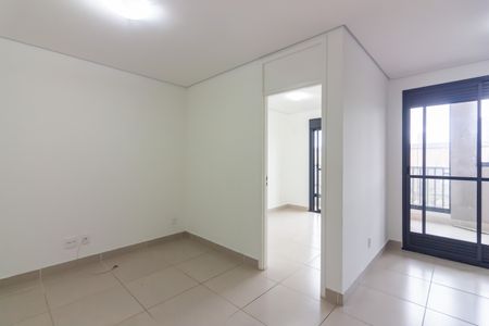 Sala de apartamento para alugar com 1 quarto, 40m² em Centro, Osasco