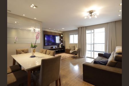 Sala de apartamento à venda com 2 quartos, 70m² em Jardim Parque Morumbi, São Paulo