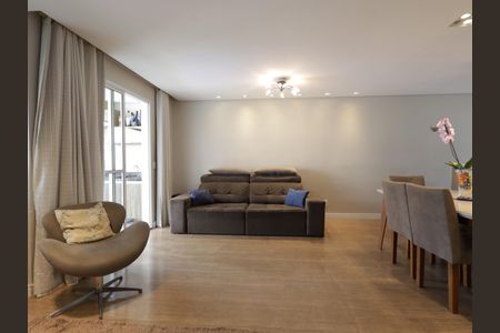 Sala de apartamento à venda com 2 quartos, 70m² em Jardim Parque Morumbi, São Paulo