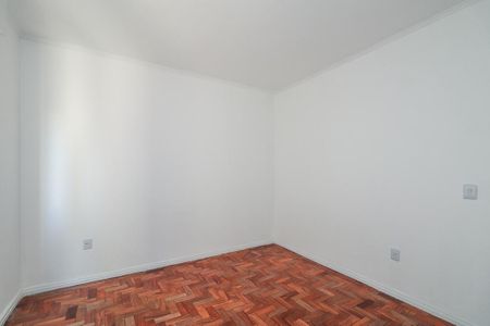Quarto de apartamento para alugar com 1 quarto, 50m² em Vila Ipiranga, Porto Alegre