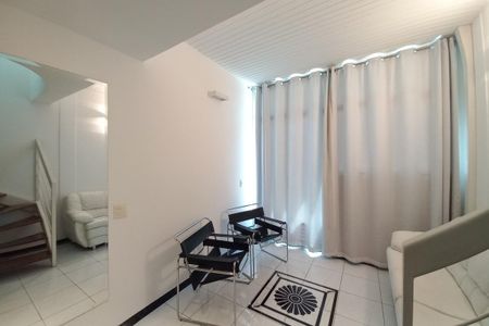 Sala de apartamento à venda com 1 quarto, 70m² em Cambuí, Campinas