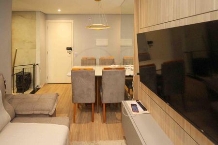 Sala de apartamento para alugar com 2 quartos, 41m² em Jardim Egle, São Paulo