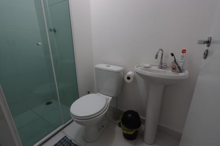 Apartamento à venda com 33m², 2 quartos e sem vagaBanheiro