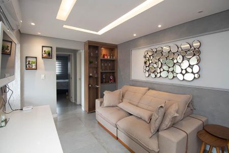 Sala  de apartamento para alugar com 2 quartos, 50m² em Vila Gustavo, São Paulo