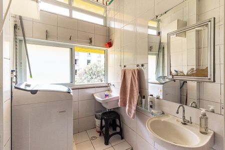 Banheiro de kitnet/studio para alugar com 1 quarto, 38m² em Centro Histórico de São Paulo, São Paulo