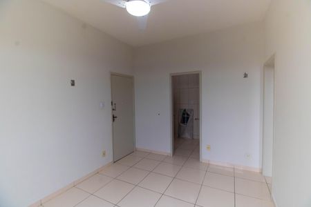 Sala de apartamento para alugar com 1 quarto, 42m² em Centro, Niterói
