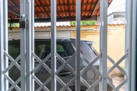 Vista do Quarto 1 de casa para alugar com 2 quartos, 100m² em Irajá, Rio de Janeiro