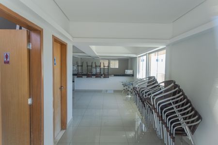 Apartamento à venda com 70m², 3 quartos e 2 vagas Apartamento à venda com 70m², 3 quartos e 2 vagasÁrea comum - Salão de festas