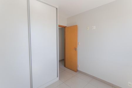 Apartamento à venda com 70m², 3 quartos e 2 vagas Apartamento à venda com 70m², 3 quartos e 2 vagasQuarto 3