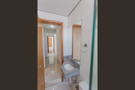 Apartamento à venda com 70m², 3 quartos e 2 vagas Apartamento à venda com 70m², 3 quartos e 2 vagasBanheiro Social